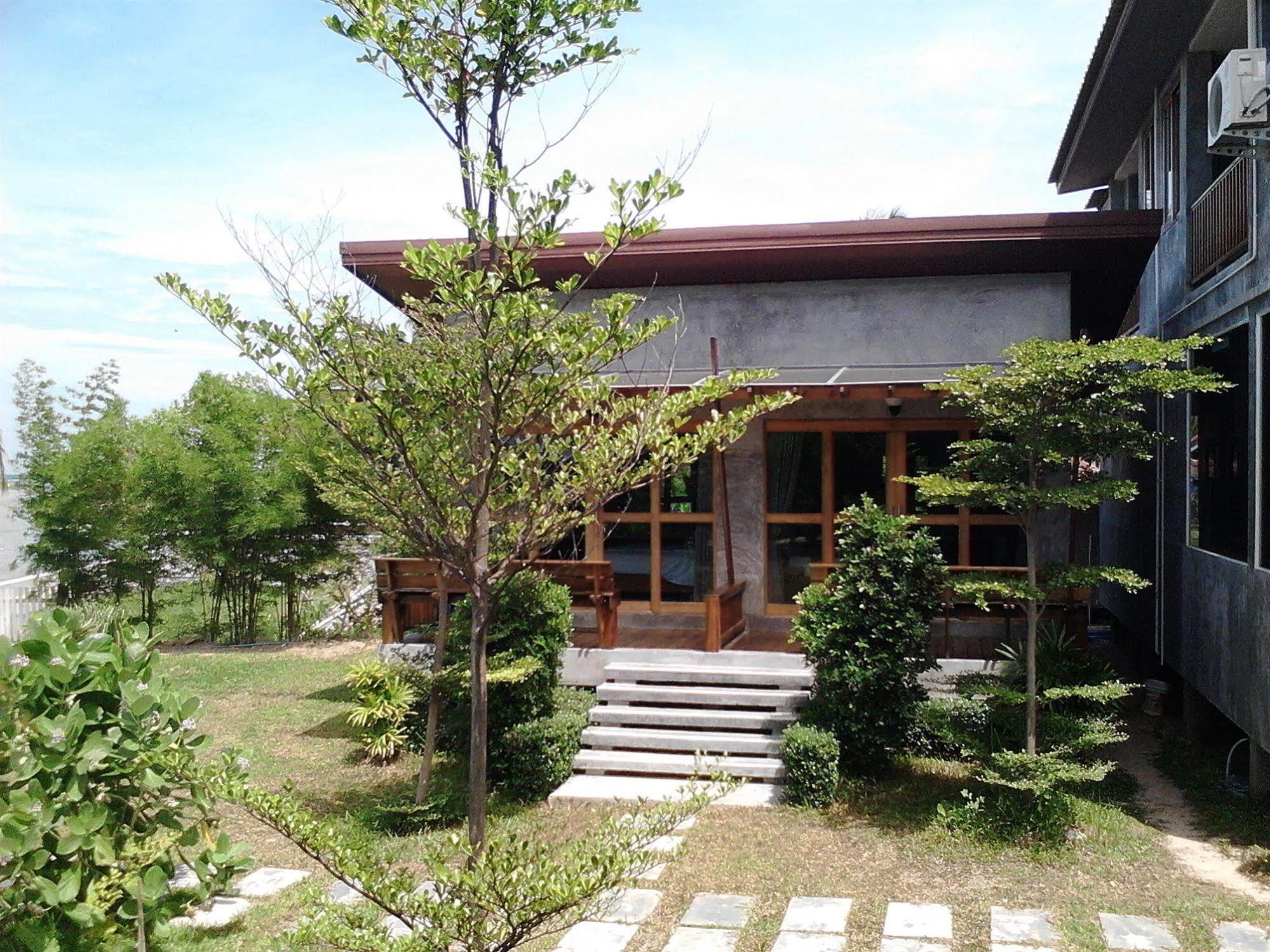 Phangan Palm Beach Resort & Restaurant Ko Pha Ngan Exterior foto